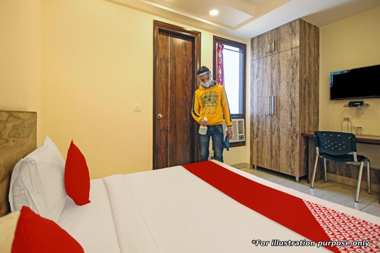 Oyo Flagship Shine Hotel Chinhat Zewnętrze zdjęcie