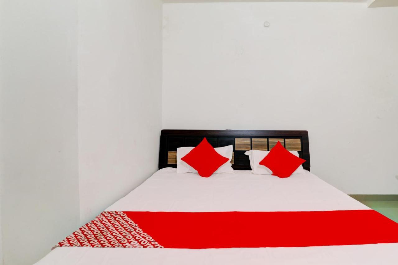 Oyo Flagship Shine Hotel Chinhat Zewnętrze zdjęcie