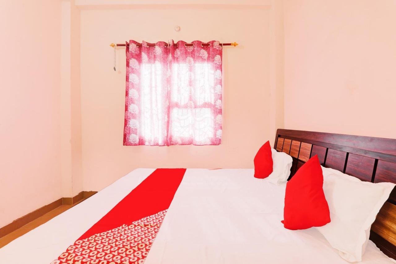 Oyo Flagship Shine Hotel Chinhat Zewnętrze zdjęcie