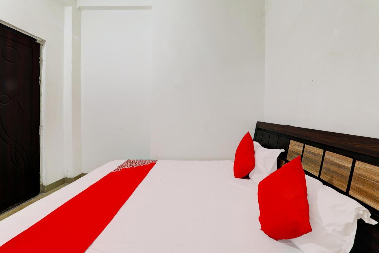 Oyo Flagship Shine Hotel Chinhat Zewnętrze zdjęcie