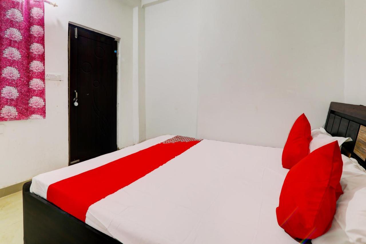 Oyo Flagship Shine Hotel Chinhat Zewnętrze zdjęcie