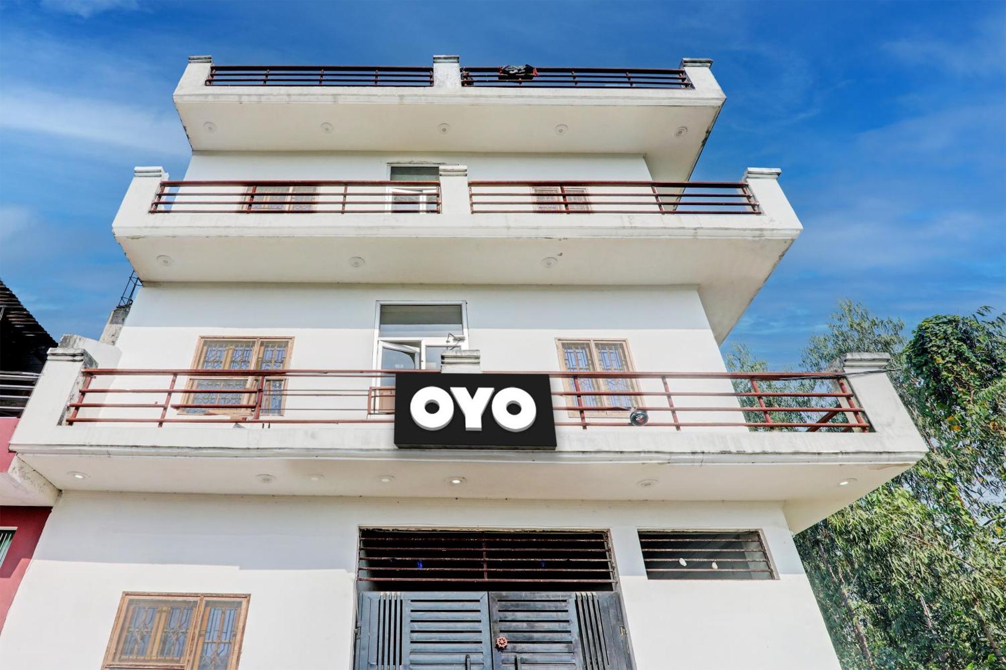 Oyo Flagship Shine Hotel Chinhat Zewnętrze zdjęcie